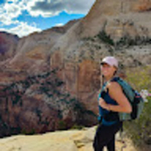 Meet your Posher, Emily